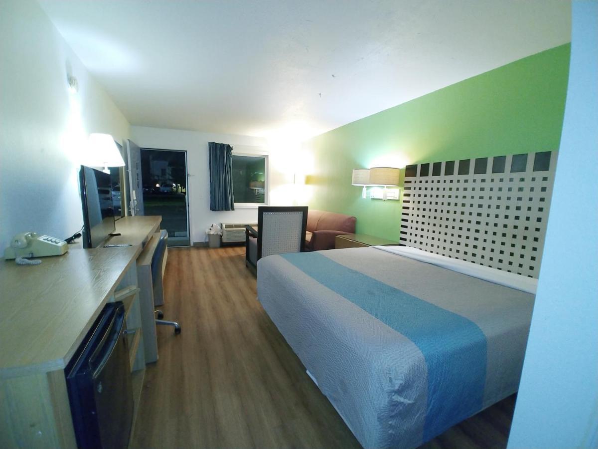 Country Yard Inn And Suites Sikeston Eksteriør bilde