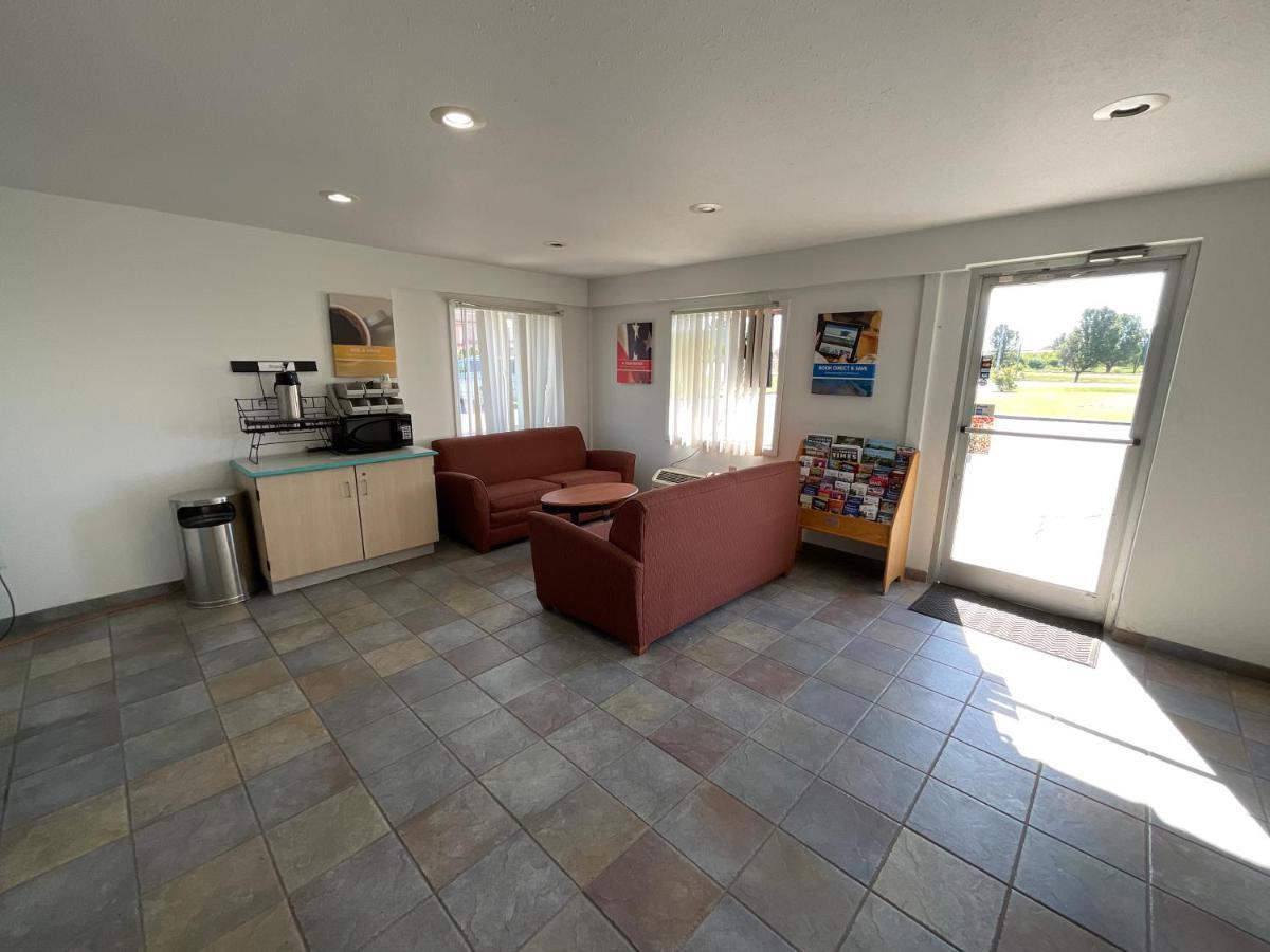 Country Yard Inn And Suites Sikeston Eksteriør bilde
