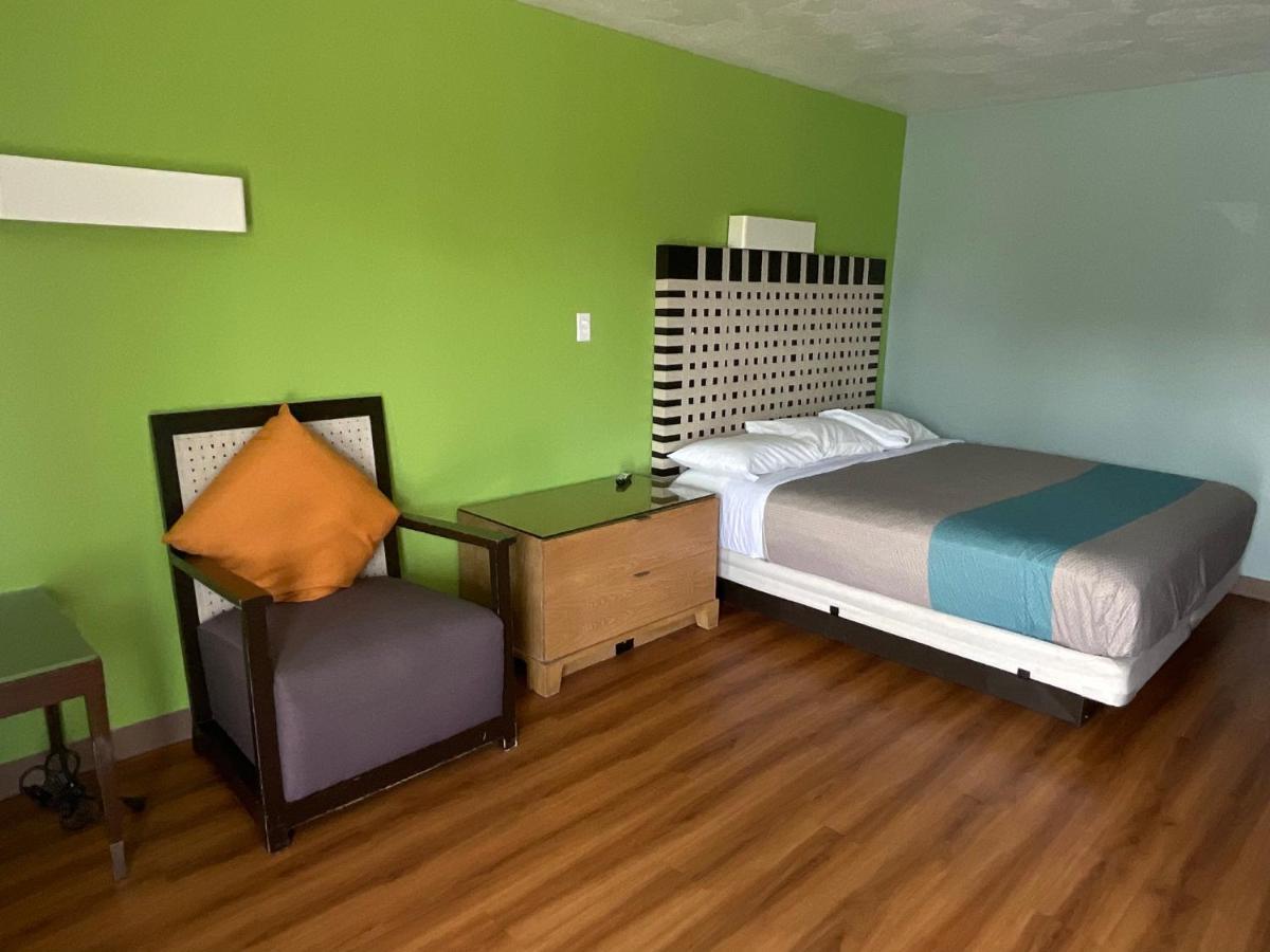 Country Yard Inn And Suites Sikeston Eksteriør bilde