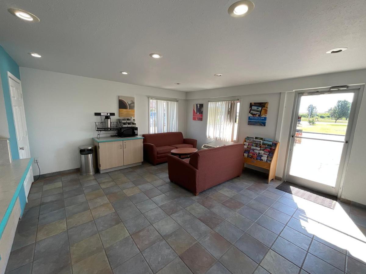 Country Yard Inn And Suites Sikeston Eksteriør bilde