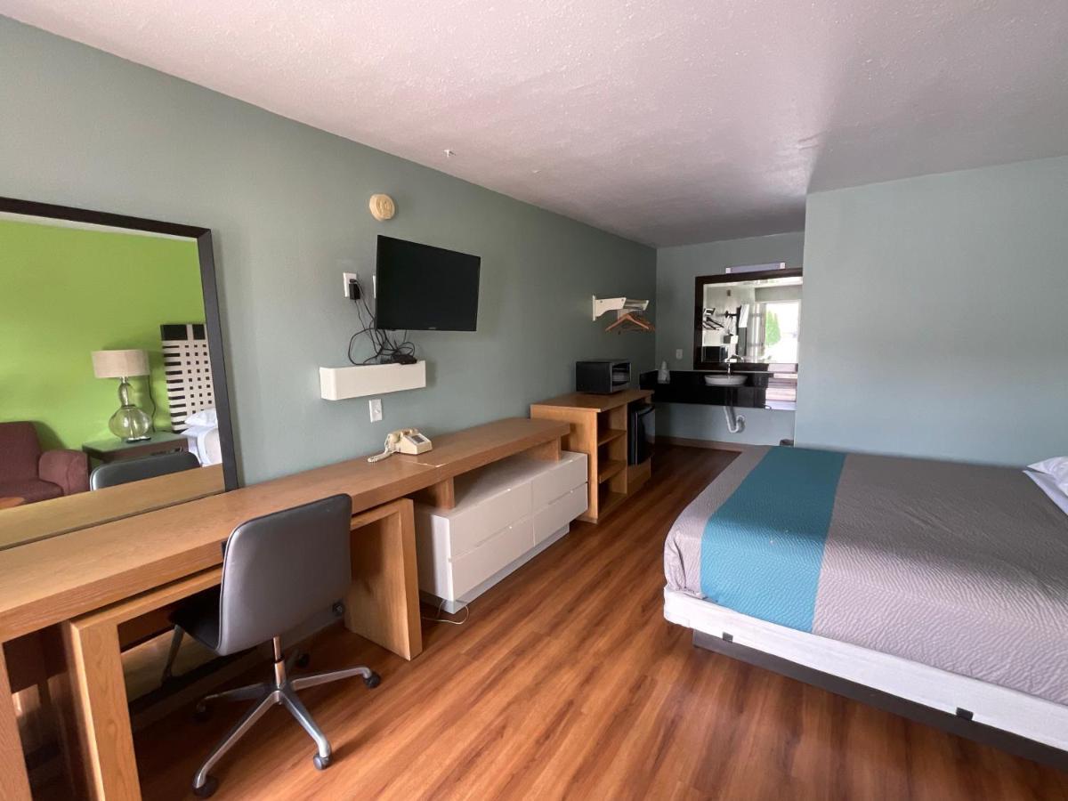 Country Yard Inn And Suites Sikeston Eksteriør bilde