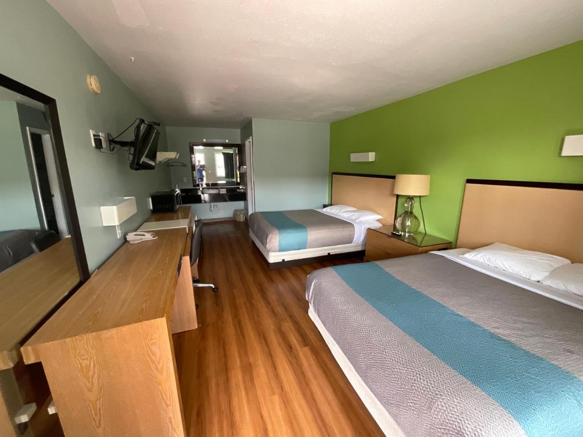 Country Yard Inn And Suites Sikeston Eksteriør bilde