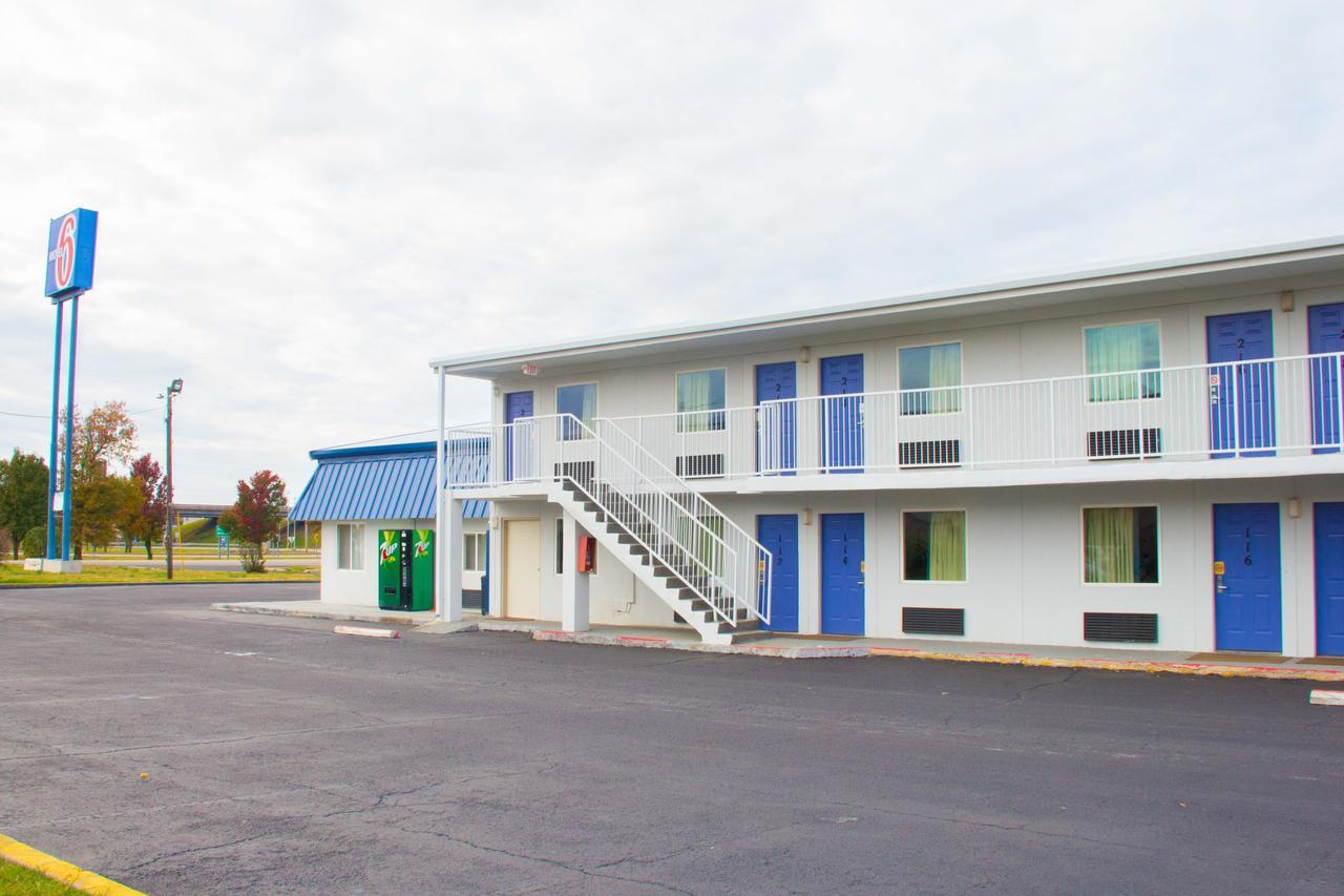 Country Yard Inn And Suites Sikeston Eksteriør bilde