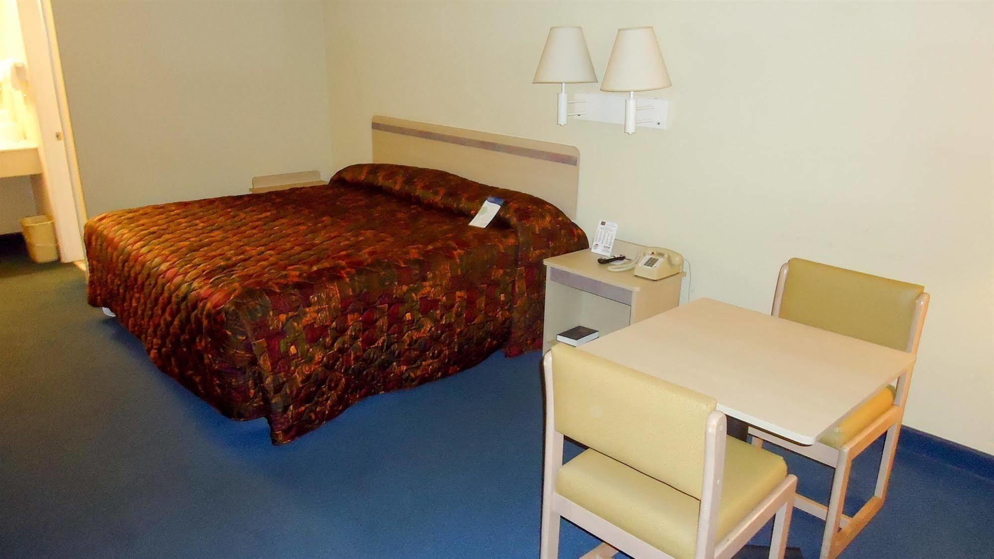 Country Yard Inn And Suites Sikeston Eksteriør bilde