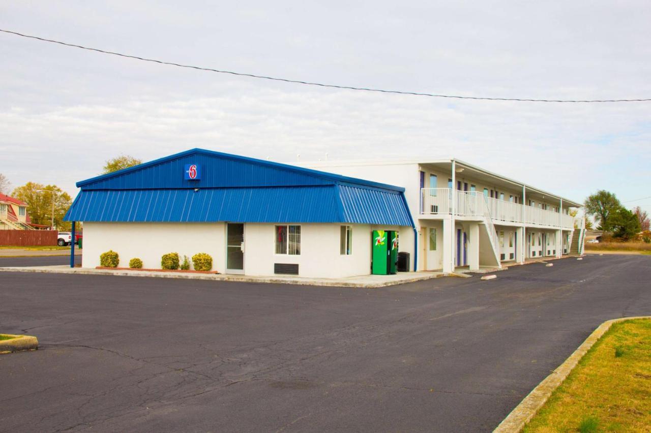 Country Yard Inn And Suites Sikeston Eksteriør bilde